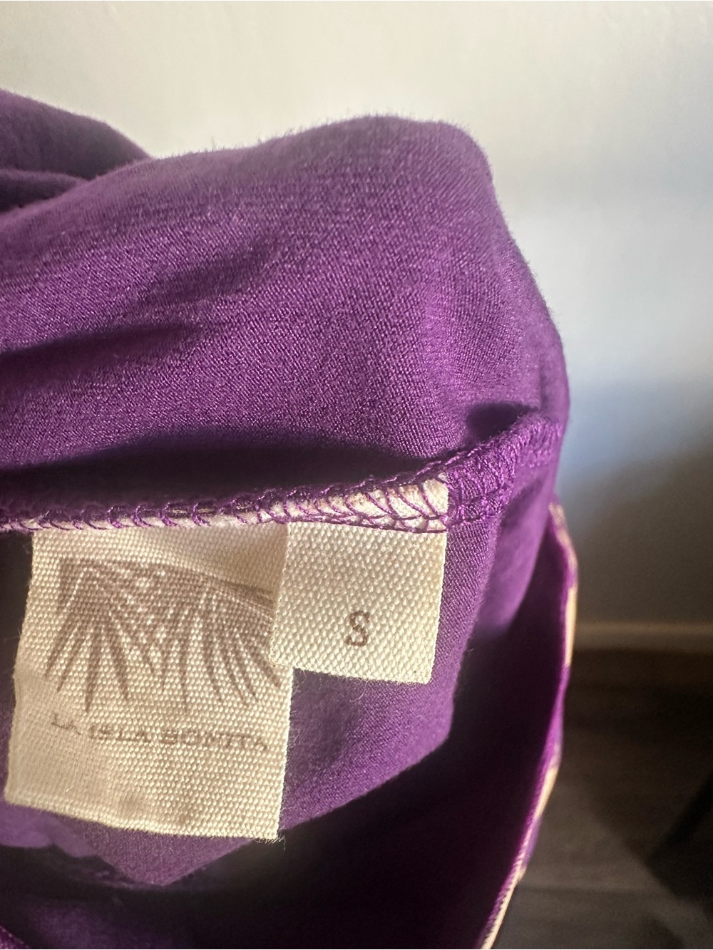 Purple Patterned Drawstring V-Neck Top - Picture 3 of 3